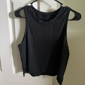 Lululemon black tank